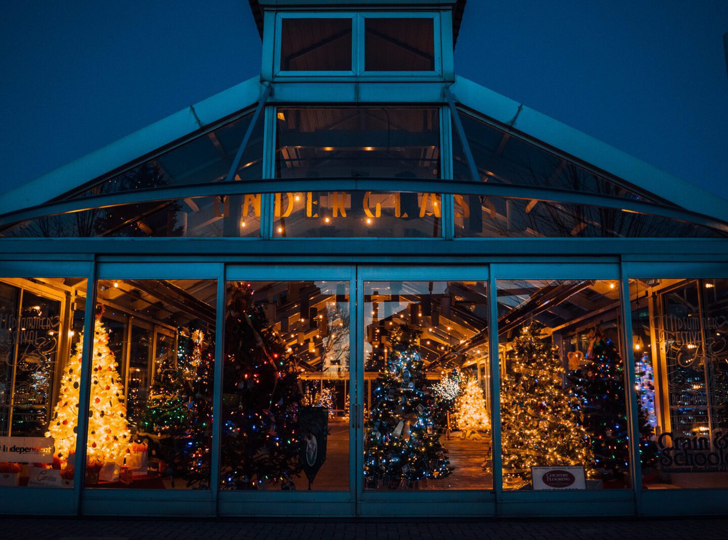 Festival of Lights Crystal Palace Perth, Ontario