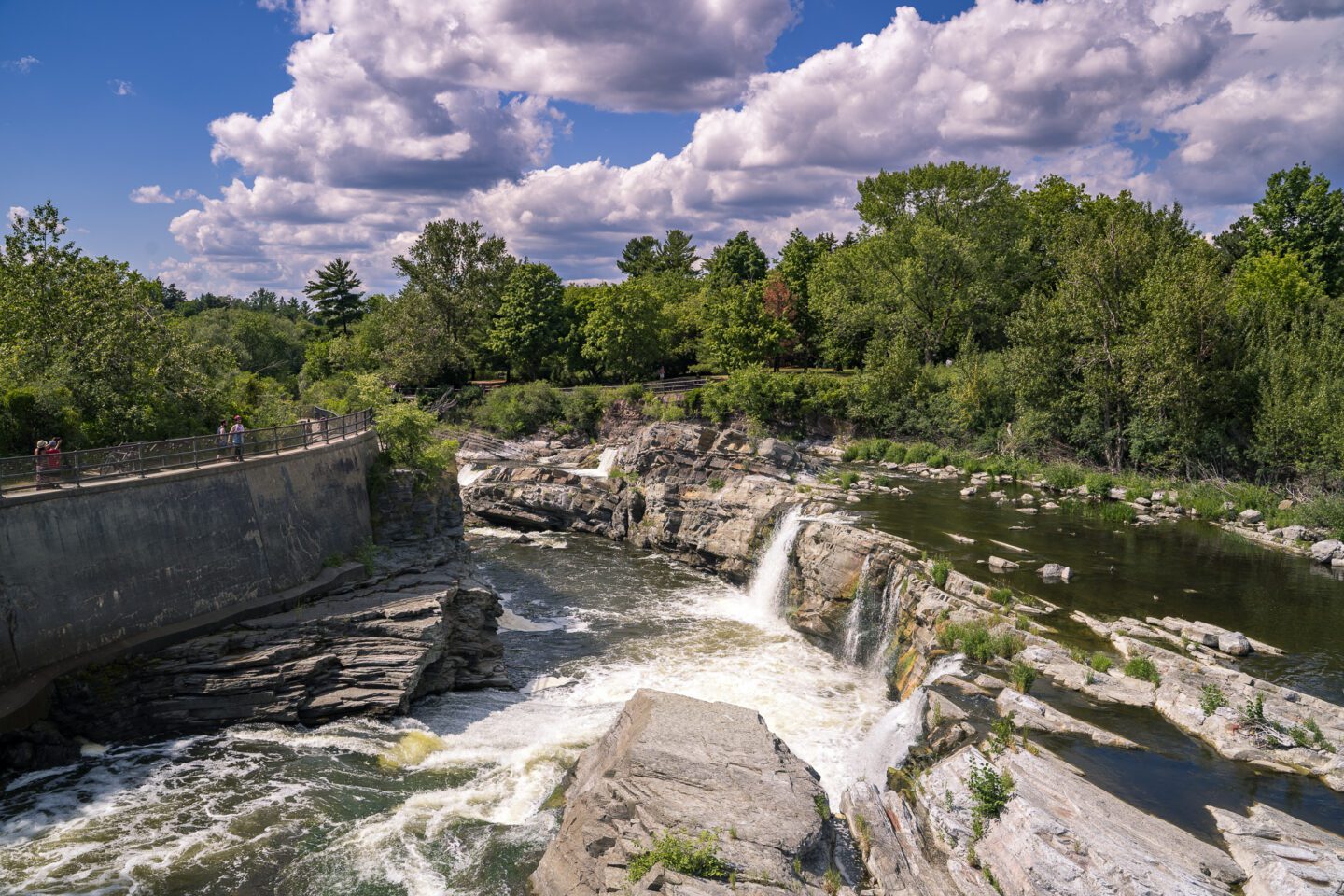 Hogsback Falls Waterfalls Near Ottawa