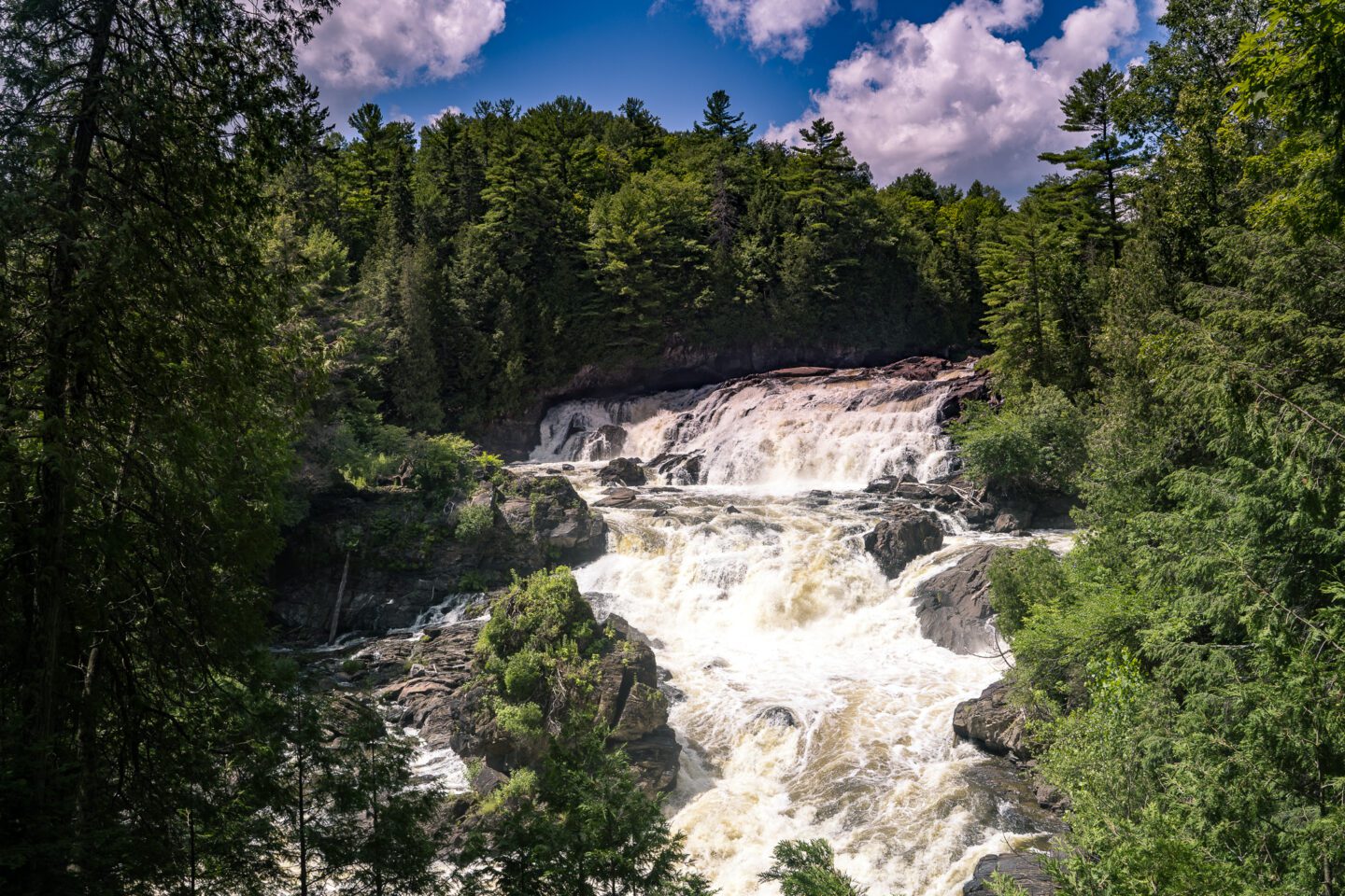 Waterfalls Near Ottawa Chutes de Plaisance