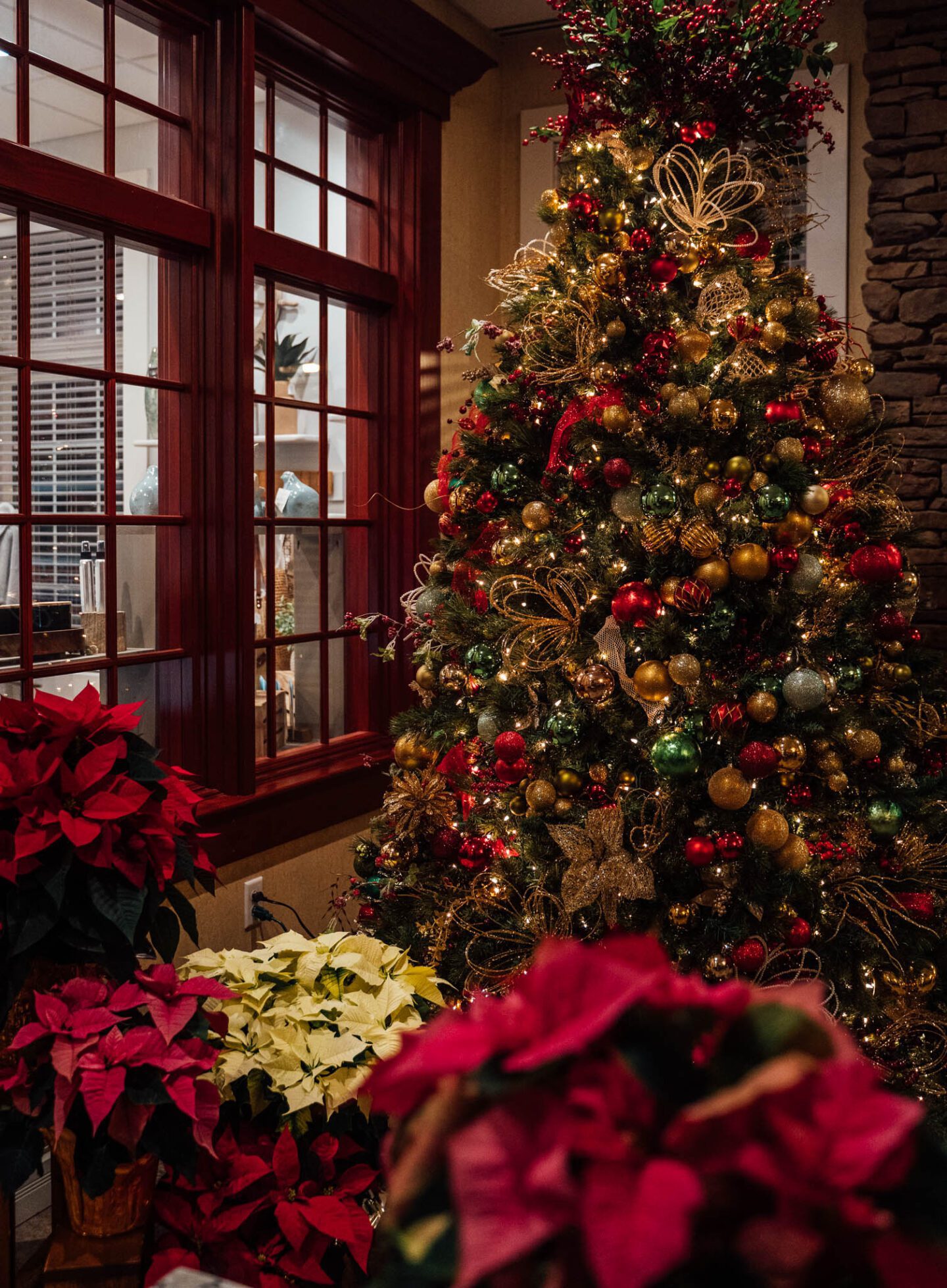 Watkins Glen Harbour Hotel Christmas