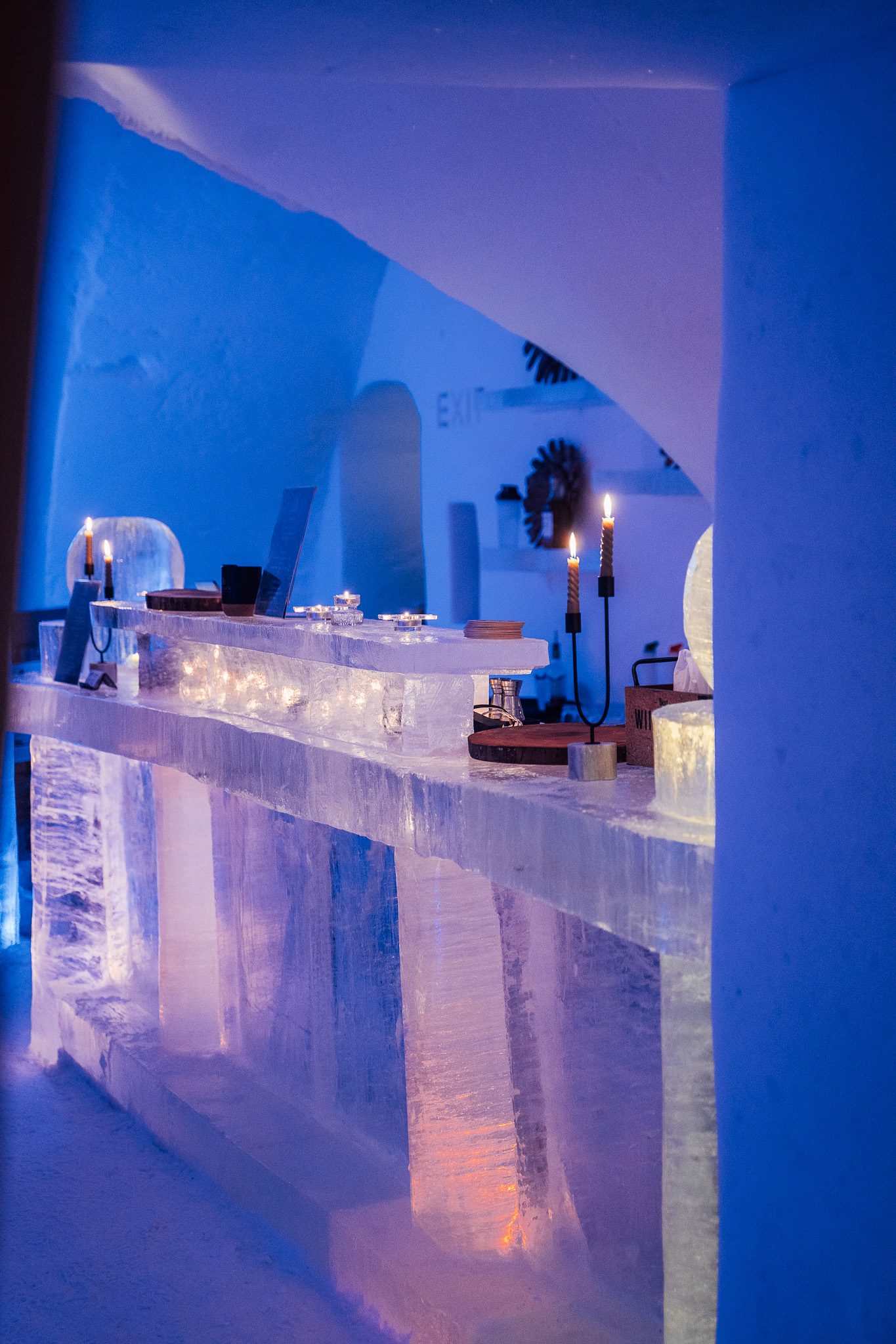 the den snow restaurant winnipeg winter